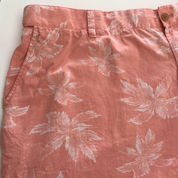 Izod Saltwater Peach Coral Palms Cotton Shorts Mens Size 48 - Picture 3 of 9
